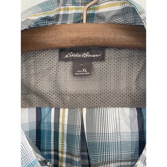 Mens Eddie Bauer Button Down Short Sleeve Plaid Shirt size XL - Picture 6 of 6
